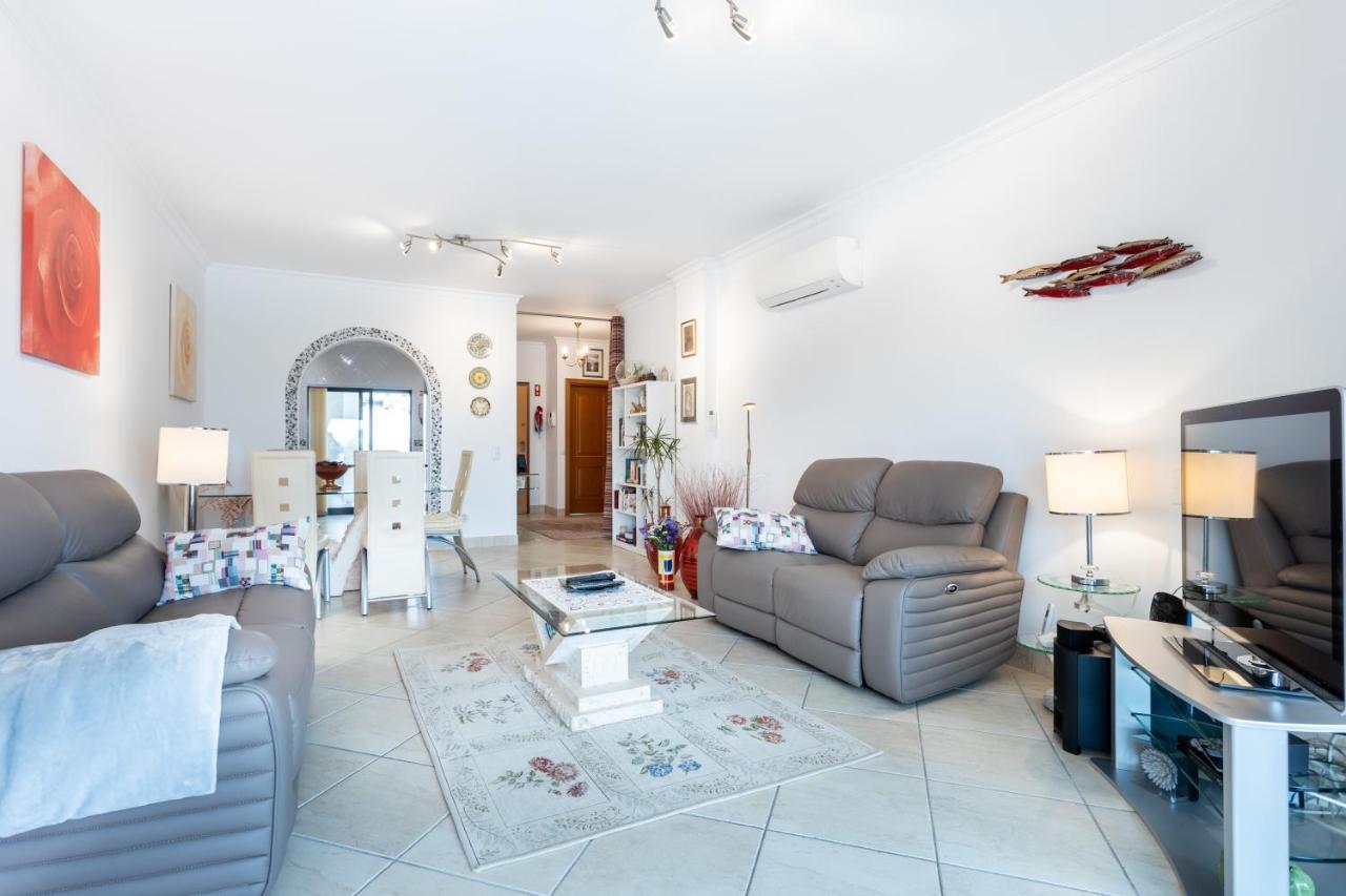 Great 2 Bedroom Apartment With Communal Pool Lagos Exteriör bild