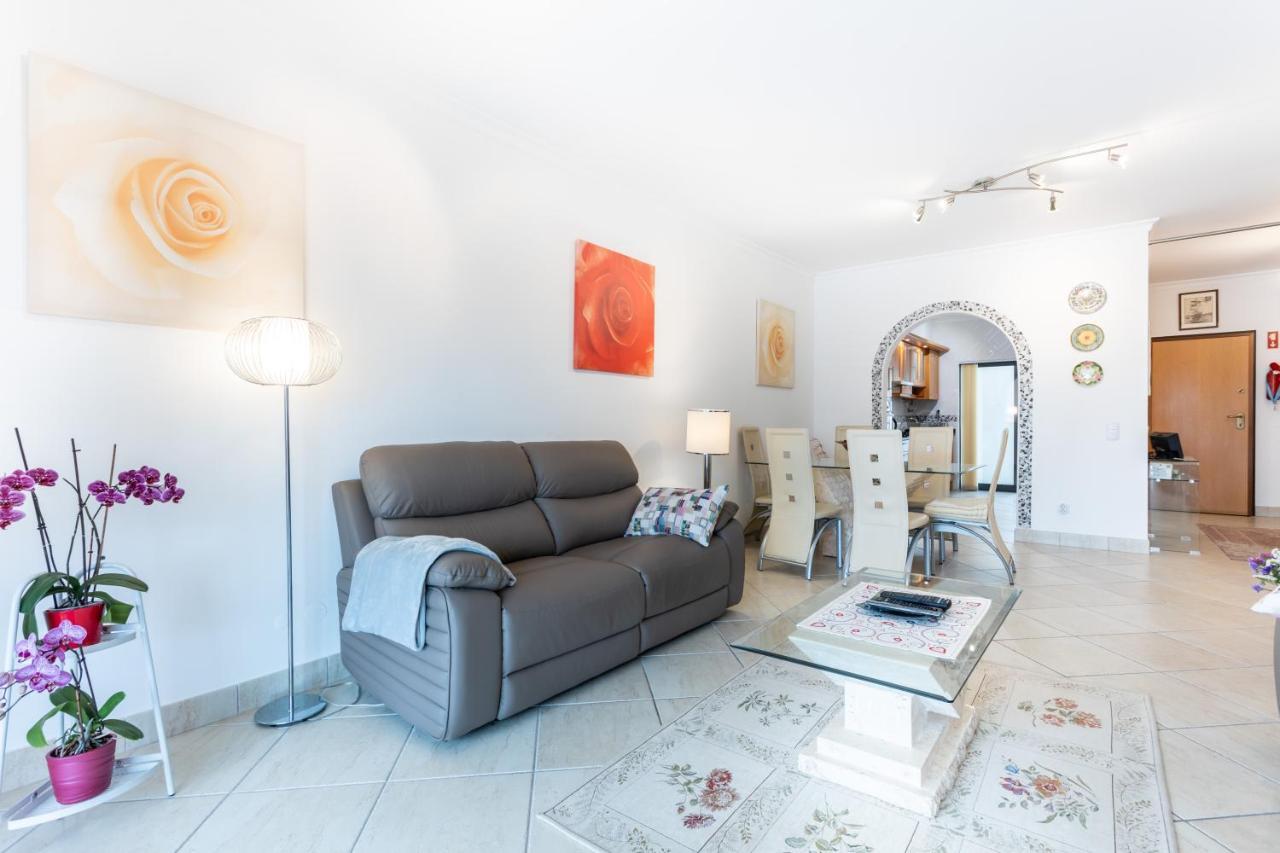 Great 2 Bedroom Apartment With Communal Pool Lagos Exteriör bild